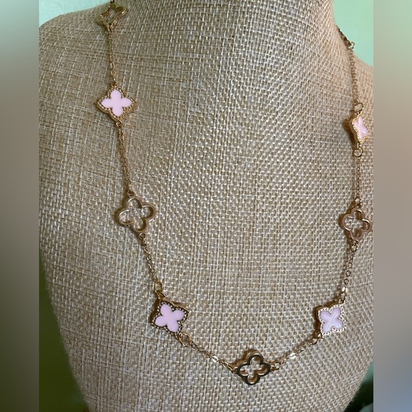 Elegant Gold and Pink Floral Necklace - Picture 6 of 7